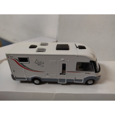 RAPIDO 880F 2014 (FIAT DUCATO) CAMPER/AUTOCARAVANA 1:43 HACHETTE IXO NO BOX