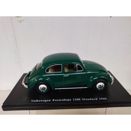 VOLKSWAGEN ESCARABAJO/BEETLE 1960 STANDARD VERDE 1:24 SALVAT IXO