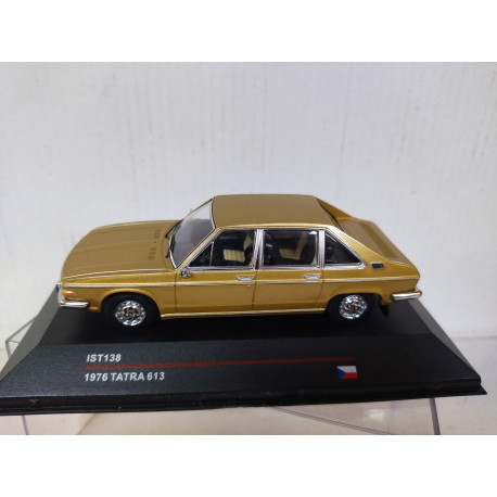 TATRA 613 1976 CHAMPAGNE METALIC 1:43 IST138