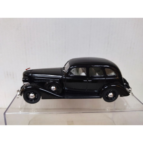 ZIS-101A 1941 LIMOUSINE BLACK 1:43 NASH AUTOPROM P105