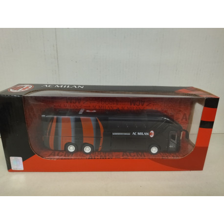 AUTOBUS FUTBOL CALCIO SCUDETTO AC MILAN 1:50 DIECAST