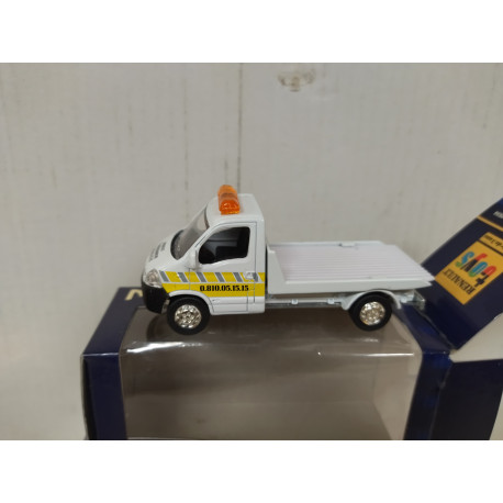 RENAULT MASTER PICKUP ASSISTANCE RENAULT TOYS apx 1:64 NOREV 3 INCHES (7,5cm)