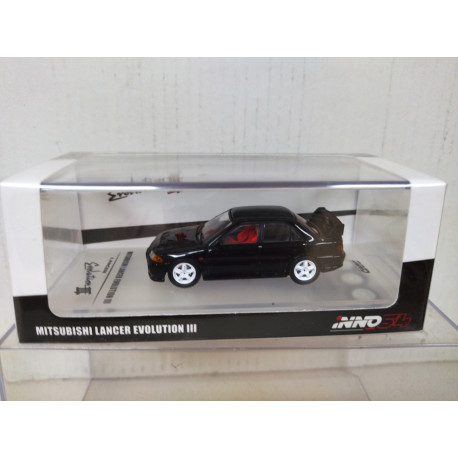 MITSUBISHI LANCER 1995 EVO III BLACK 1:64 INNO64
