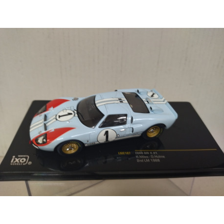 FORD GT40 MK.II 1966 2nd 24 H LE MANS MILES-HULME 1:43 IXO LMC107