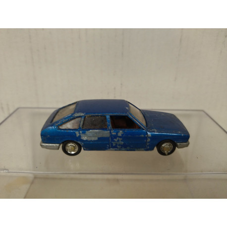CHRYSLER 150 GLS BLUE apx 1:64 MIRA 142 NO BOX