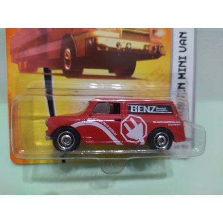 AUSTIN MINI VAN 1965 RED MBX 1:64 MATCHBOX