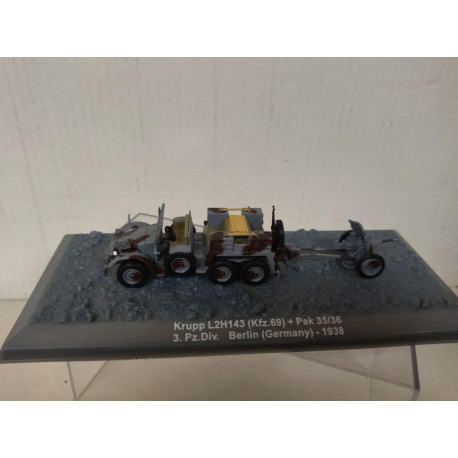 KFZ.69 KRUPP L2H143 + PAK 35/36 1938 3 PZ.DIV GERMANY WW 2 1:72 ALTAYA IXO