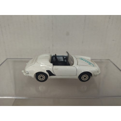 PORSCHE 911 CABRIOLET SPEEDSTER WHITE apx 1:64 MAISTO NO BOX