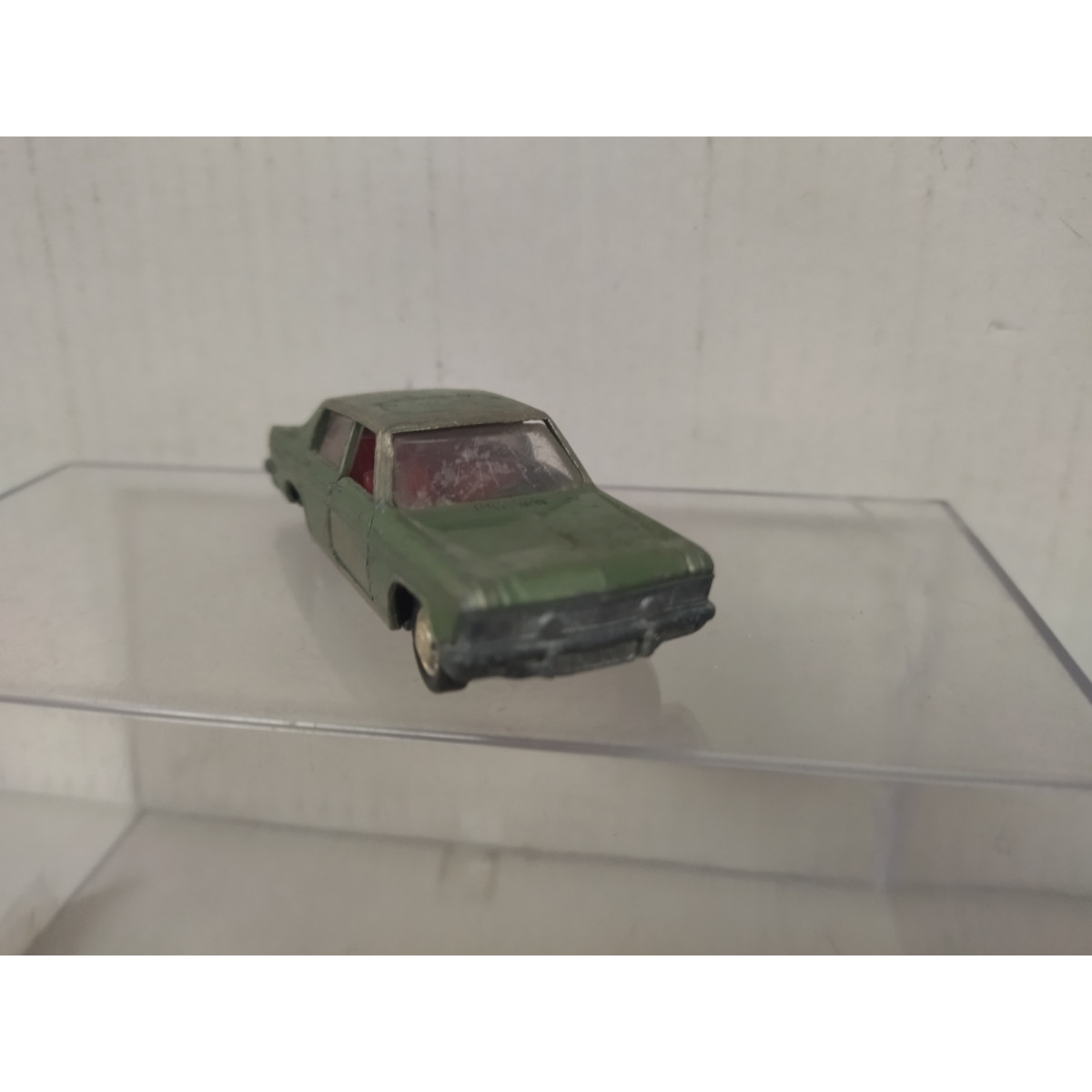 OPEL ADMIRAL 2800E GREEN 1:66/apx 1:64 SCHUCO 301819 MODELL