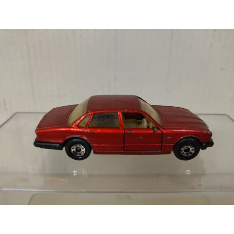 JAGUAR XJ6 DARK RED MB41 1:64/apx 1:64 MATCHBOX NO BOX