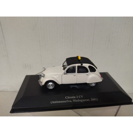 CITROEN 2CV 2001 TAXI ANTANANARIVO MADAGASCAR 1:43 ALTAYA IXO