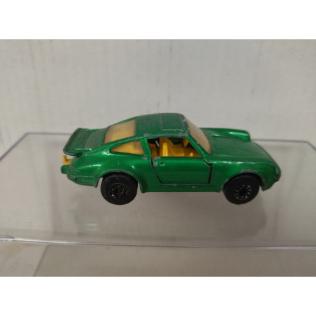 PORSCHE 911 TURBO GREEN SUPERFAST 3 1:64/apx 1:64 MATCHBOX NO BOX