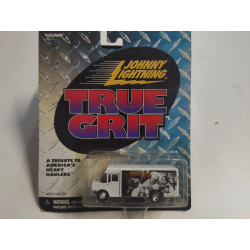 TRUE GRIT HEAVY HAULER´S THE THREE STOOGES 1:64 JOHNNY LIGHTNING