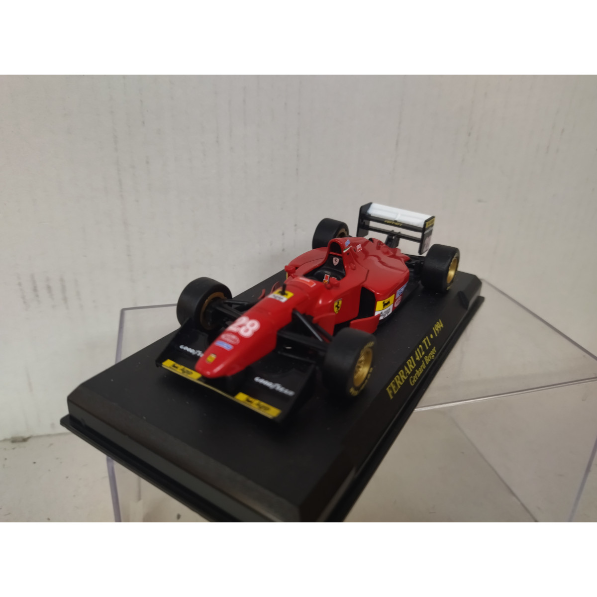 Miniature F1 Minichamps Ferrari 412 T1, Pilote Gerhard Berger, 1/43, Neuve Sous Boîte