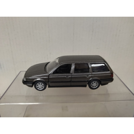 VOLSKWAGEN PASSAT B3 VARIANT BLUE 1:43 SCHABAK