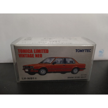 BMW E30 318i 2-DOOR 1:64 TOMICA LIMITED VINTAGE NEO N-91a