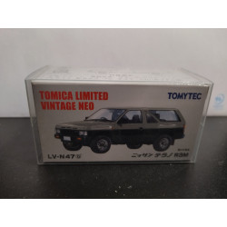 NISSAN TERRANO R3M 1:64 TOMICA LIMITED VINTAGE NEO N-47b