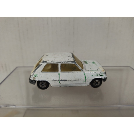 RENAULT 5 TL RALLY LE CAR WHITE SUPERFAST n21 1:54/apx 1:64 MATCHBOX NO BOX