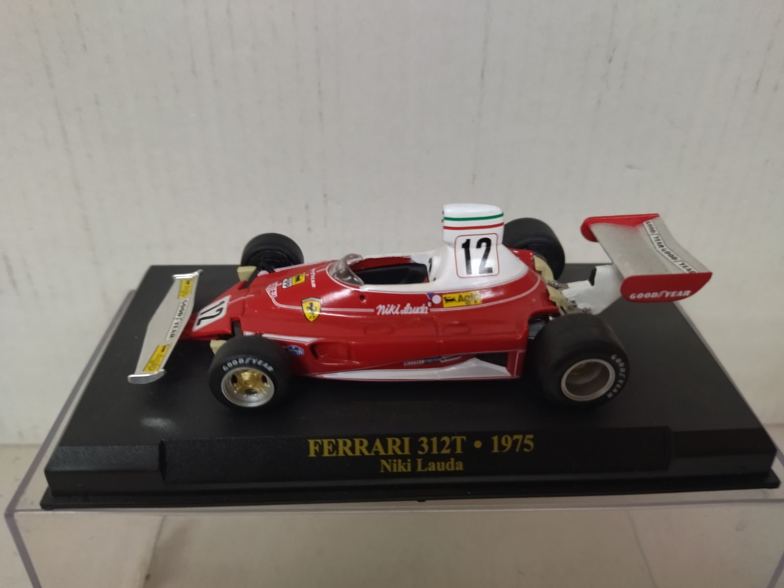 FERRARI 312 T 1975 NIKI LAUDA FORMULA F1 1:43 ALTAYA IXO HARD BOX