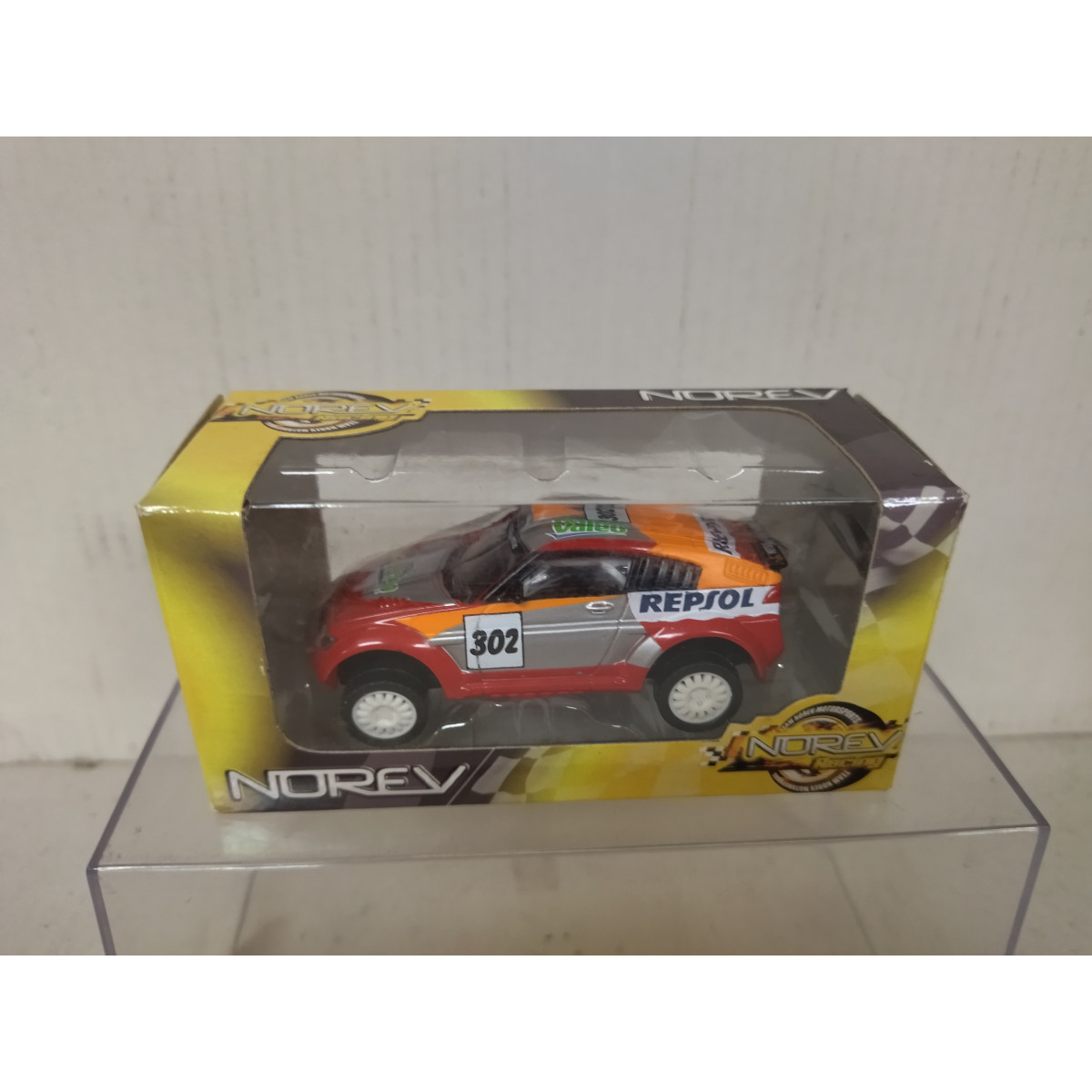 NOREV パジェロEVOLUTION 2004 DAKAR NOREV パジェロEVOLUTION 2004 DAKAR Norev 1/43 - Mitsubishi