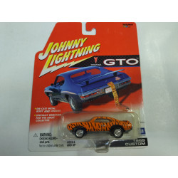 PONTIAC GTO 1969 CUSTOM GTO 1:64 JOHNNY LIGHTNING