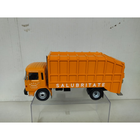 ROMAN 10.255 1975 SALUBRITATE/BASURAS CAMION/TRUCK 1:43 ALTAYA IXO