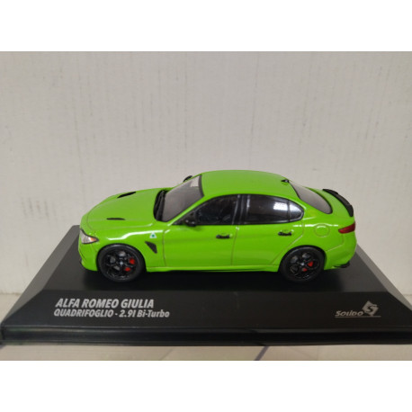 ALFA ROMEO GIULIA QUADRIFOGLIO ACID GREEN 2.9l Bi-Turbo 1:43 SOLIDO S4313106