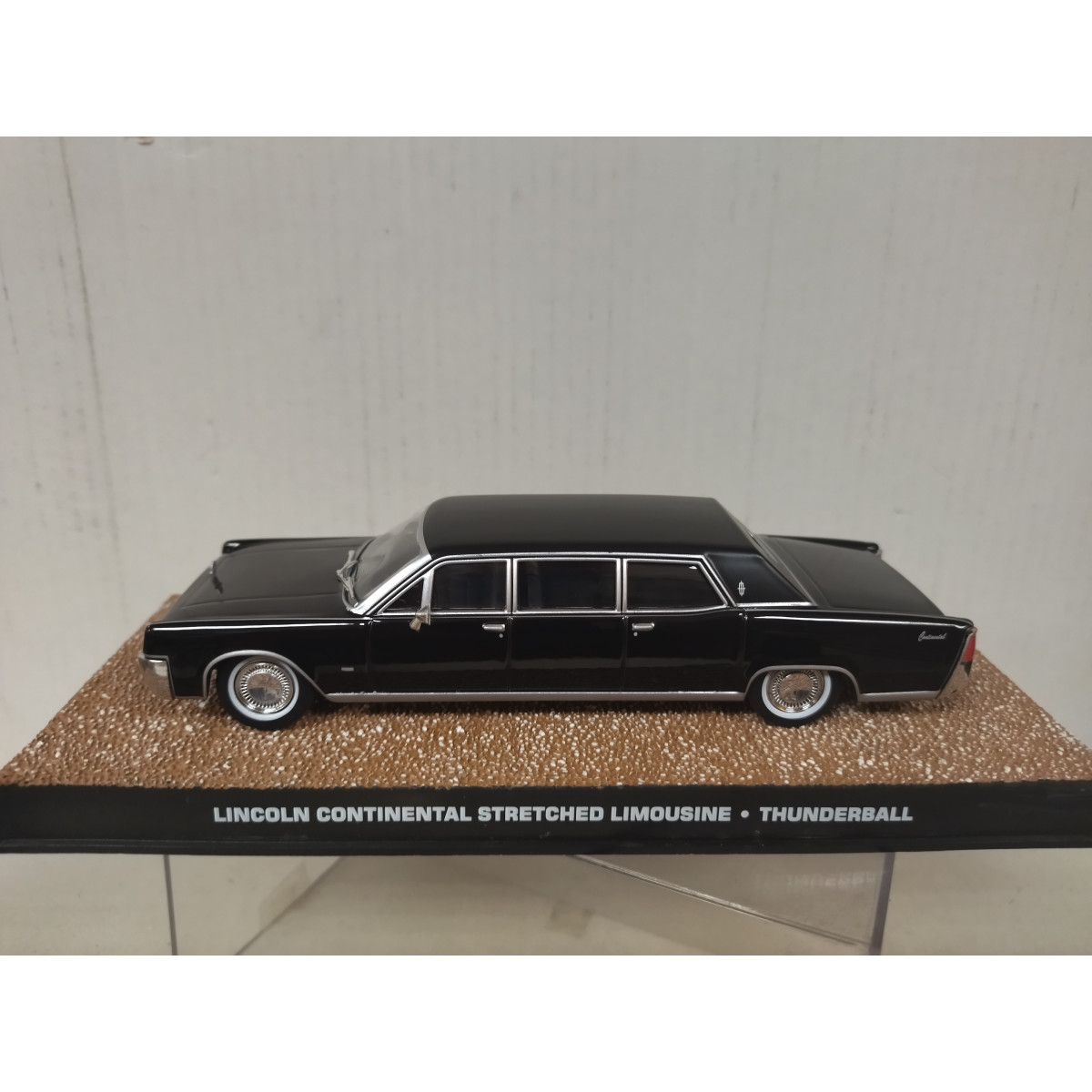 Voiture Présidentielle échelle 1/43 Lincoln Continental Limousine
