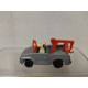 SNOOPY WRECKER TOW TRUCK apx 1:64 AVIVA HASBRO