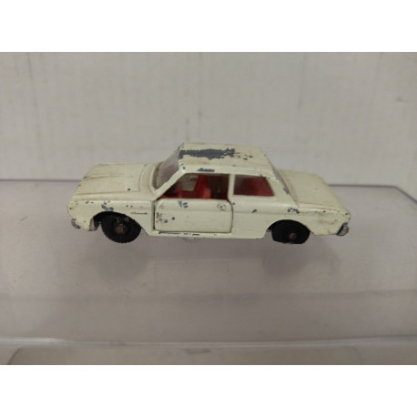 FORD TAUNUS 17M WHITE 2 1:66/apx 1:64 BEST BOX 2511 HOLLAND NO BOX