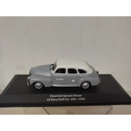 CHEVROLET SPECIAL DELUXE 1943 US NAVY STAFF CAR WW 2 1:43 ALTAYA IXO