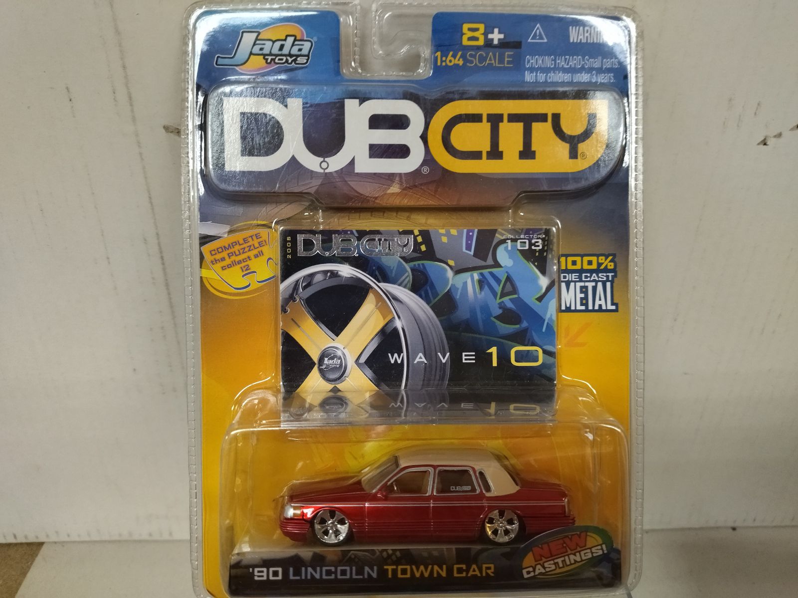 LINCOLN TOWN CAR 1990 RED 103 DUB CITY 1:64 JADA - BCN STOCK CARS