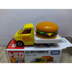 TOYOTA TOWN ACE HAMBURGER CAR 1:64/apx 1:64 TOMICA 54