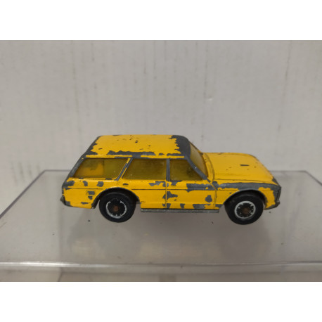 FORD GRANADA TOURNIER YELLOW 1:55/apx 1:64 SIKU 1028 NO BOX