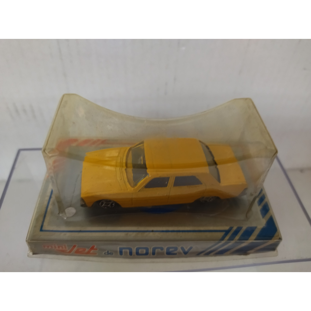 El Garaje Algabeño: Peugeot 604 V6 "Pompiers du Var" de NOREV