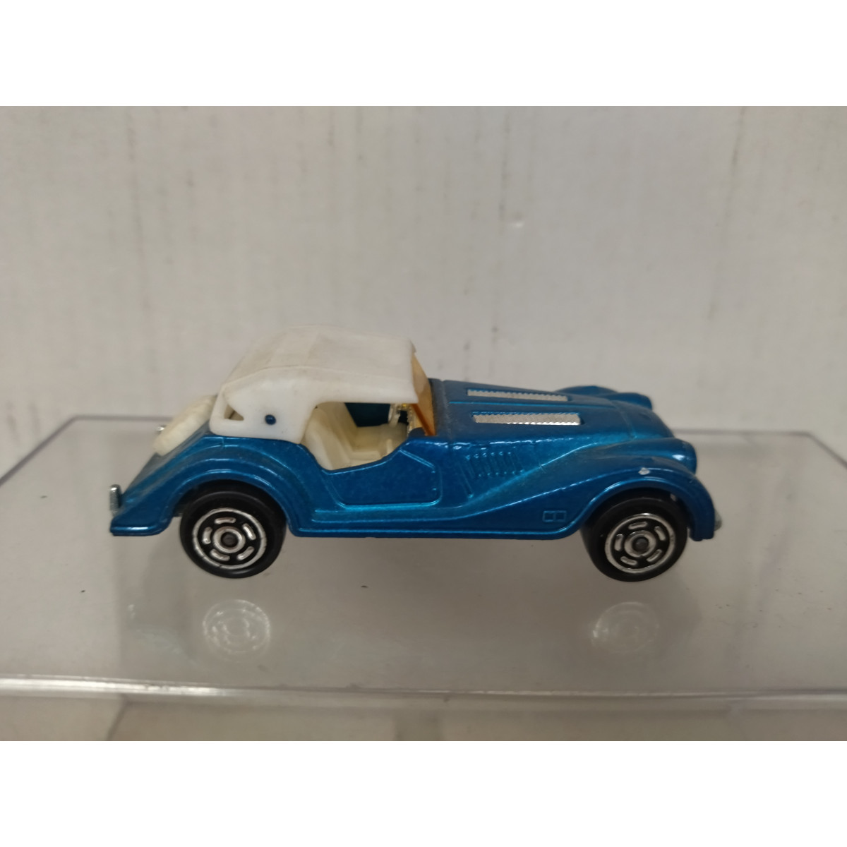 Majorette N°261 - Morgan Violet à Toit Blanc - Échelle 1/50e - Fabriqué En France