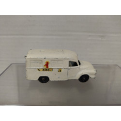 BEDFORD LOMAS AMBULANCE LESNEY 14 (2) 1:86/apx 1:64 MATCHBOX SCRAPPING/DESGUACE