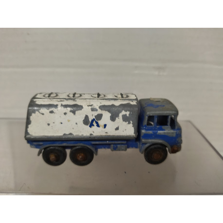 PETROL TANKER ARAL TRUCK LESNEY 25 1:85/apx 1:64 MATCHBOX NO BOX