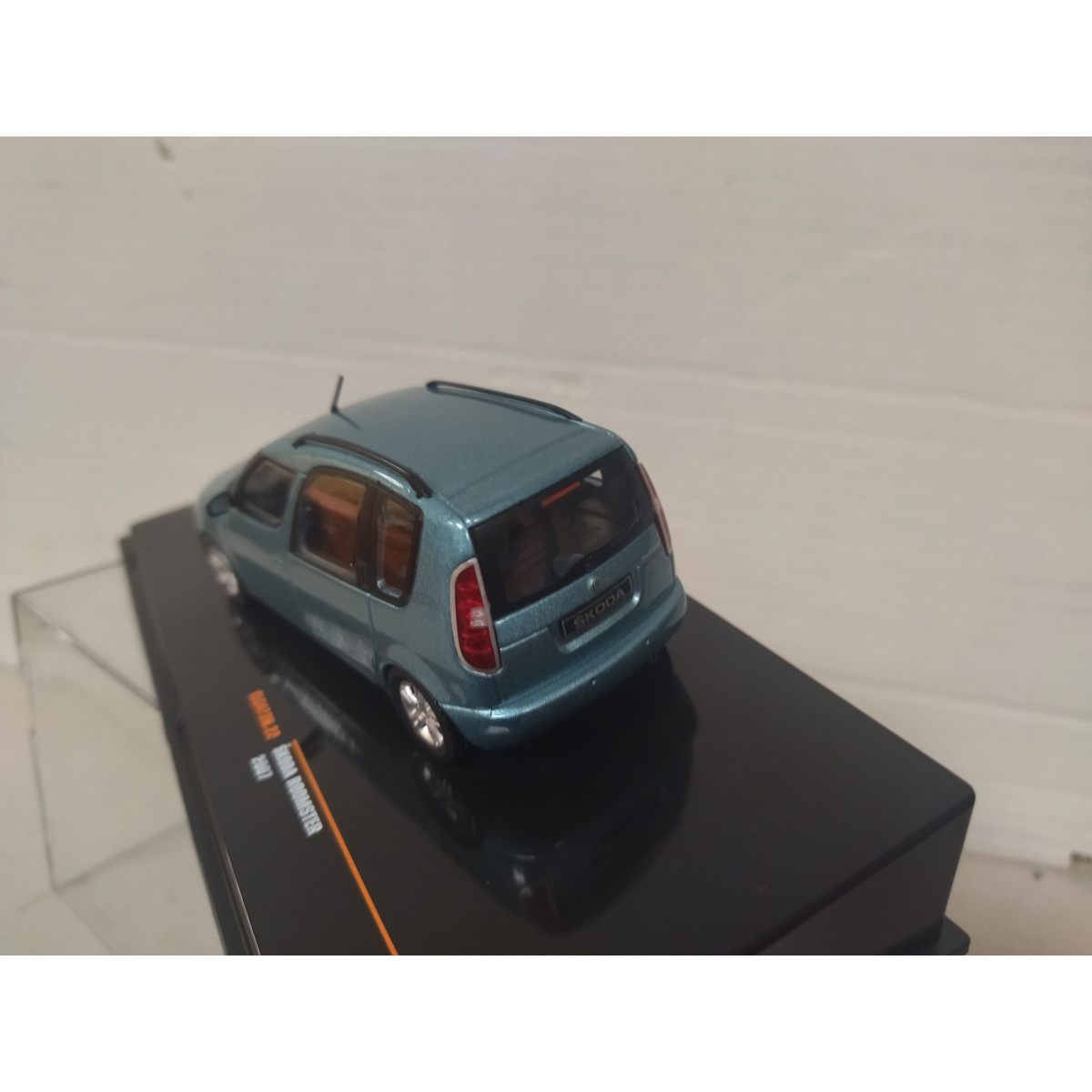 SKODA ROOMSTER 2007 BLUE 1:43 IXO CLC472N.22 - BCN STOCK CARS