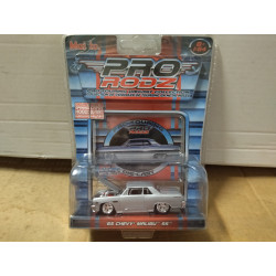 CHEVROLET MALIBU SS 1965 SILVER PRORODZ 1:64 MAISTO