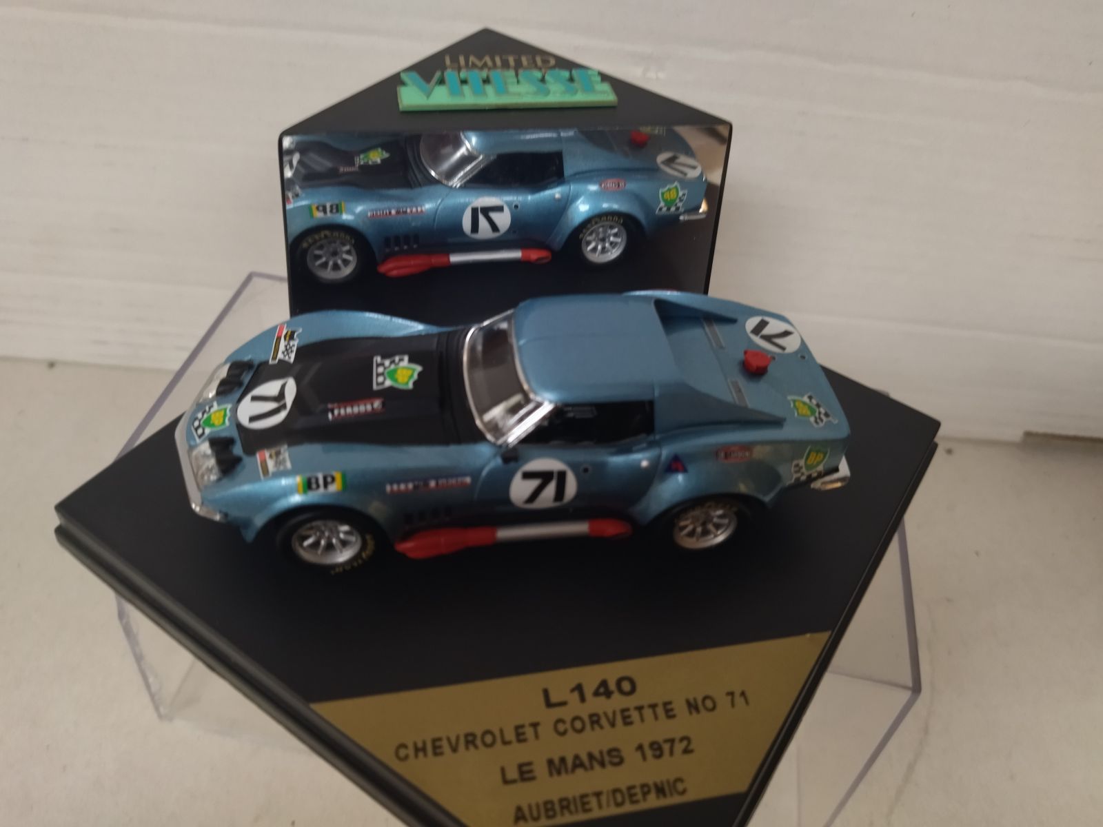 Miniature Chevrolet Corvette 1/43 Spark Callaway No.73 24h Le Mans 1995 1 43