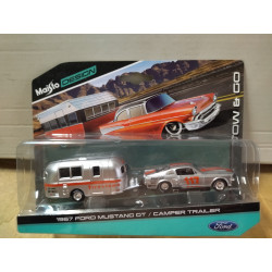 FORD MUSTANG 1967 GT + CAMPER TRAILER DESIGN TOWN & GO 1:64 MAISTO