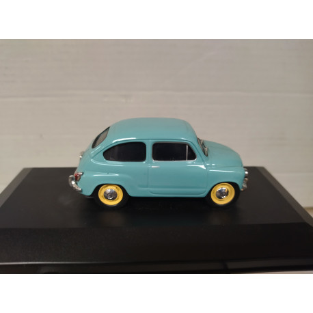 ZASTAVA FIAT 750 (FIAT 600 ) 1970 COLOMBIA 1:43 LUPA IXO CAJA NO ORIGINAL