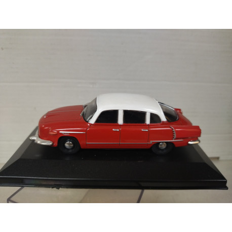 TATRA 613-01 1956 RED/WHITE 1:43 DeAGOSTINI IXO CAJA NO ORIGINAL
