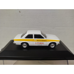 CHEVROLET CHEVETTE AUTOESCUELA SERVICIOS BRASIL 1:43 SALVAT IXO CAJA NO ORIGINAL