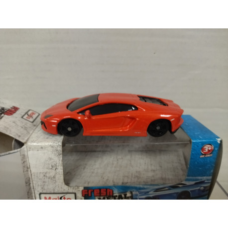 LAMBORGHINI AVENTADOR LP-700 ORANGE 1:64 MAISTO FRESH METAL