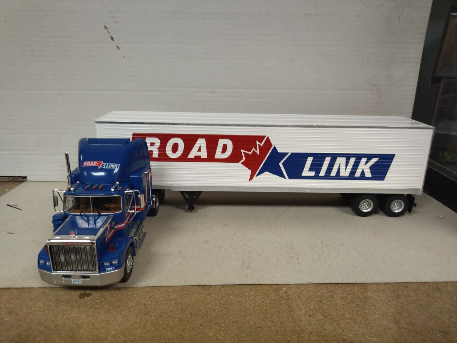 1980 GMC General Truck Tractor Silver Metallic with Black