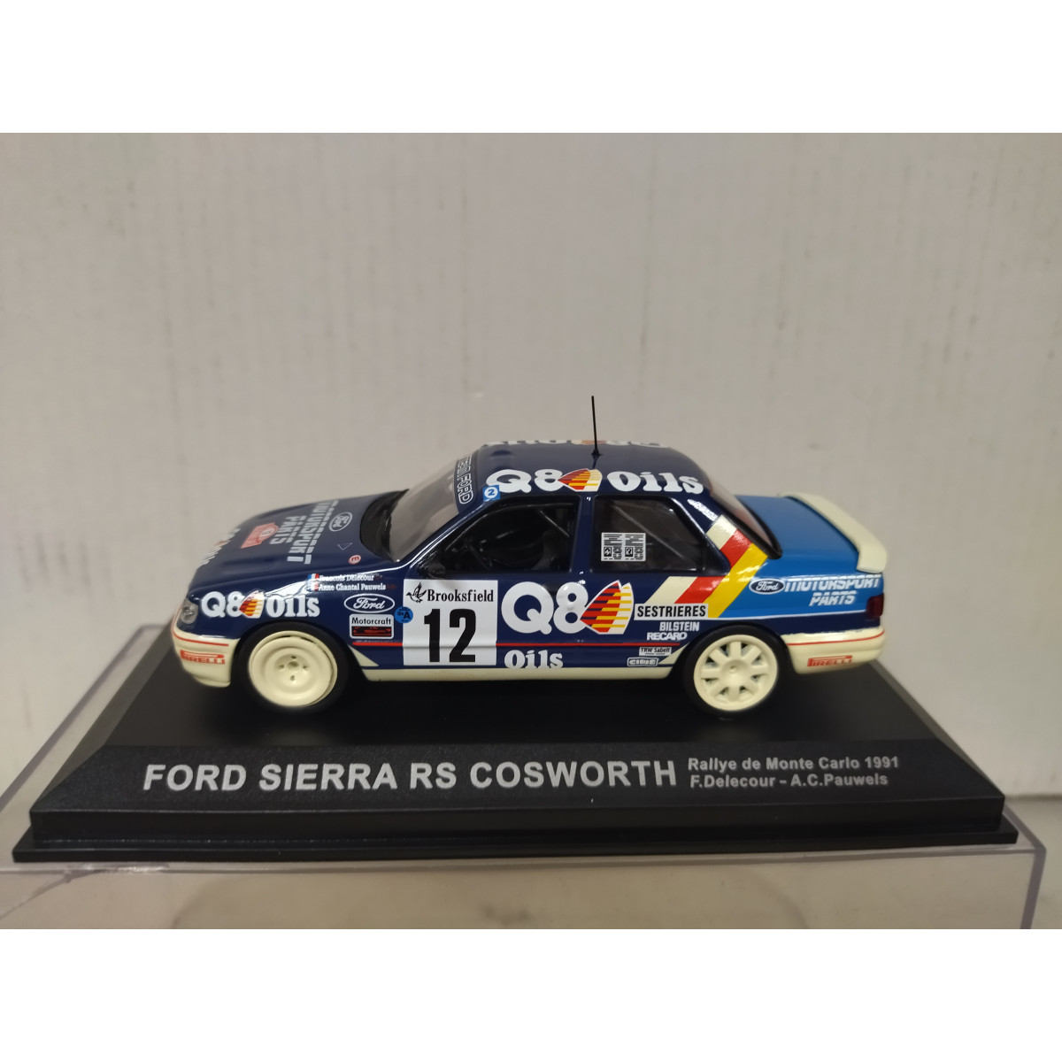 Miniature STARTER 1:43 - Ford Sierra Cosworth 4x4 N°7 Mobil1 - Monte-Carlo 1992 - F. Delecour
