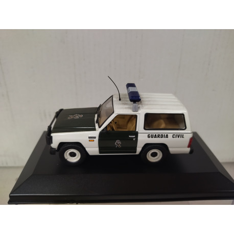 NISSAN PATROL 1992 GUARDIA CIVIL 1:43 ALTAYA IXO CAJA NO ORIGINAL