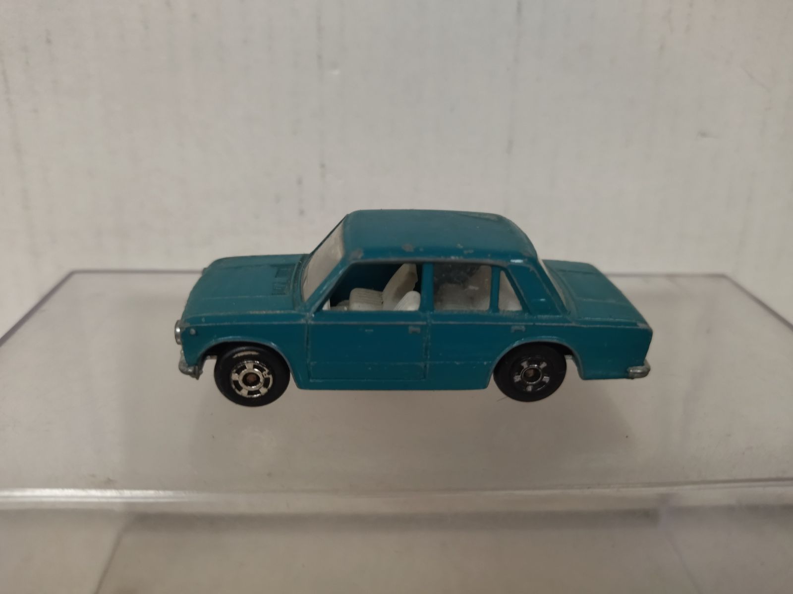 Modellauto Fiat 126 von Politoys No E 40 1:43 selten! (Gebraucht) in für CHF 10 – mit Lieferung